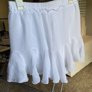 Chic White Skater Skirt